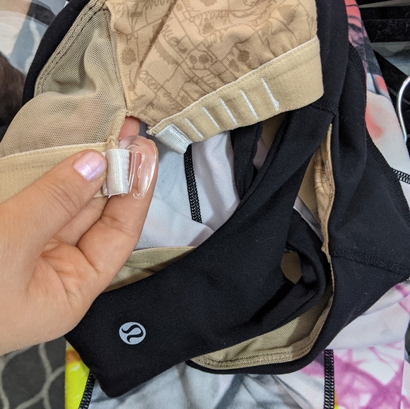 Lululemon tank top - Picture 3 of 5